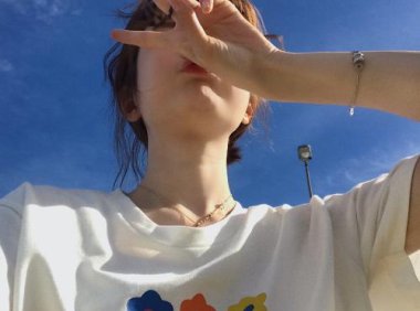 没有话题要怎样和女朋友聊天 和女朋友聊天找话题的方法