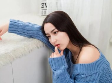 长期缺爱的女人会有什么样的表现(六大表现)
