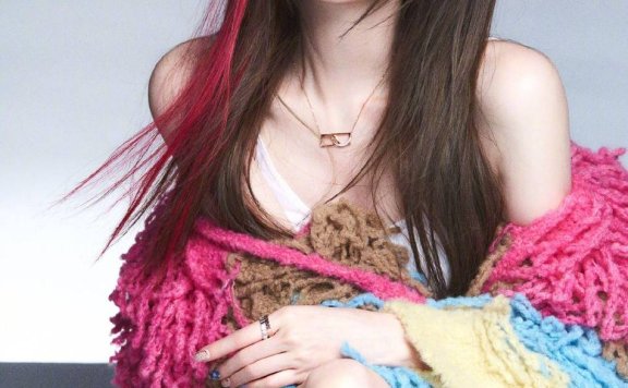 甜心教主王心凌千禧写真大秀美腿!雪肤玉貌美得让人窒息