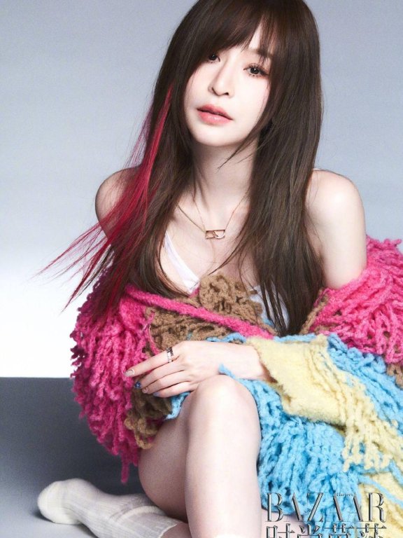 甜心教主王心凌千禧写真大秀美腿!雪肤玉貌美得让人窒息