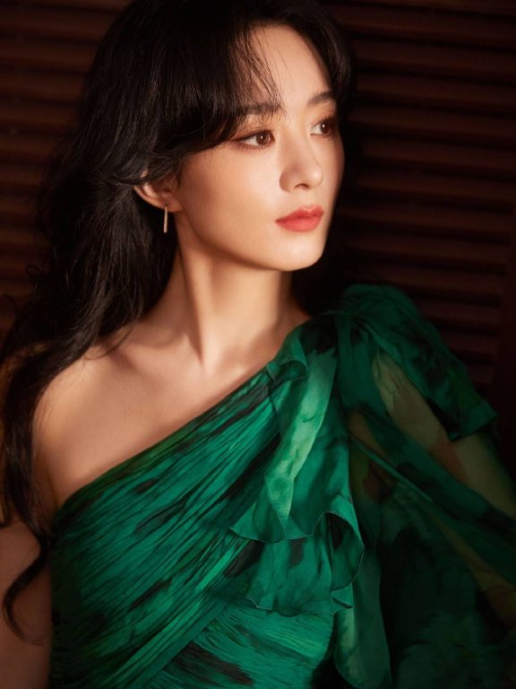 赵丽颖虞书欣赵今麦娜扎红毯争艳!众多美女魅力不可小觑