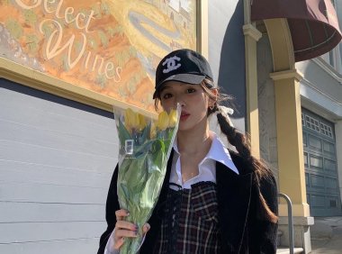 Jennie、Joy都喜欢正当红的丝带编发，谁绑谁好看！