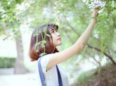 女生心情不好怎么聊天逗她开心 哄女人的好办法是什么