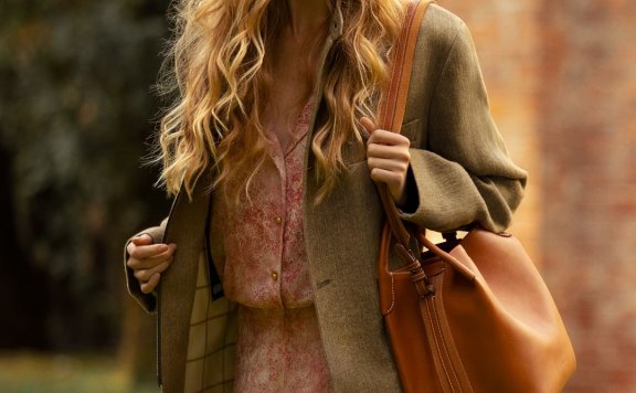 Loro Piana发布的新款Bale包包低调又简约，浓浓Old Money风质感你喜欢吗