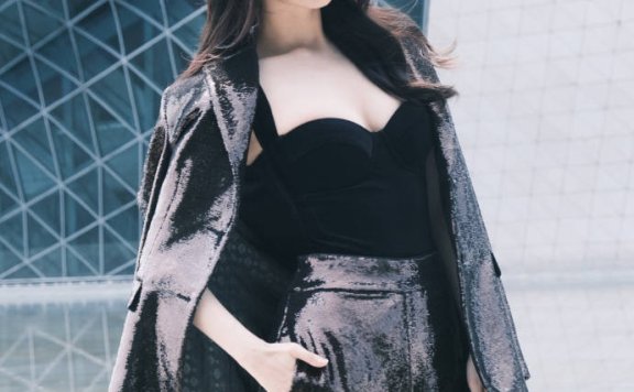 王楚然靓丽写真大秀曼妙身材!肤白貌美性感撩人