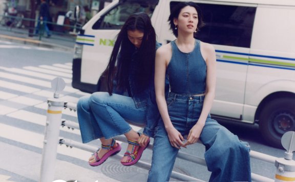 今年夏天就穿这双！Chloé携手Teva推出联名系列