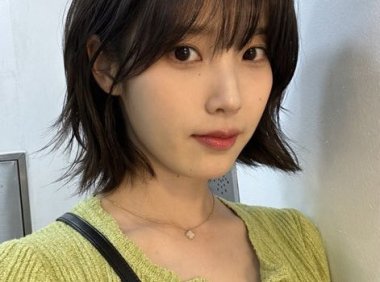 越看越想剪短发！IU、孔晓振，还有这些女团都是今夏最佳短发范本