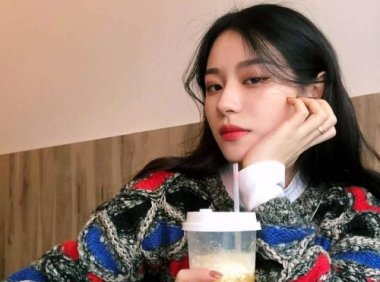 叶宁远和安许诺树后做了一个约定 多年后应验了