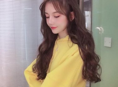 考试时去了趟厕所,我回来后被老师拦住了