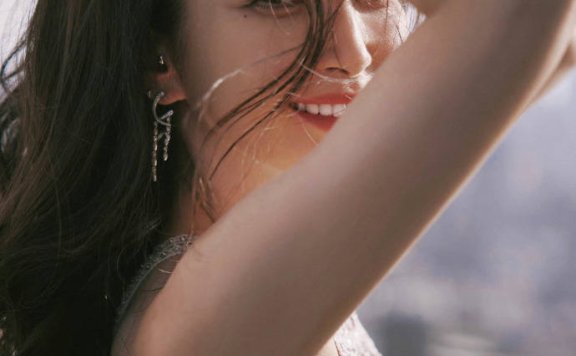 50岁李冰冰在纽约时装周美爆了!曼妙身材太性感撩人