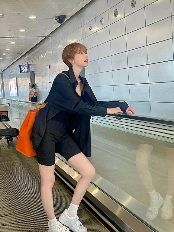 短发女神高俊熙剪回标志性极短发，再现经典夏莉头