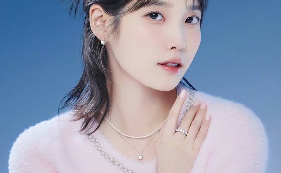 韩国女星李知恩能歌善舞很惊艳！肤白貌美大长腿国民妹妹