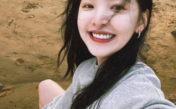 “氧气美女”章若楠雪肤玉貌太惊艳!双腿勾人性感甜美太有女人味