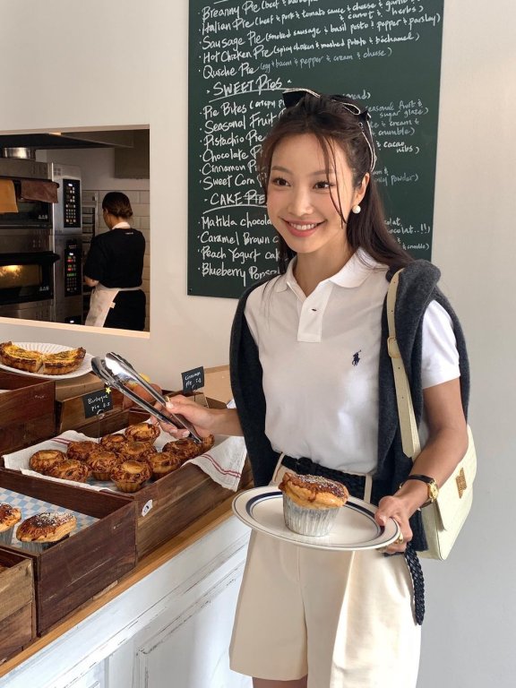 今年春夏流行什么?答案就在爸爸的衣柜里!从秀场到街头都在穿Polo衫
