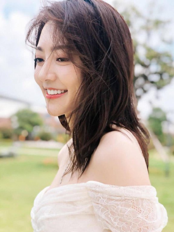 《黄雀在后》黄梦莹变致命女人!貌美如花性感迷人