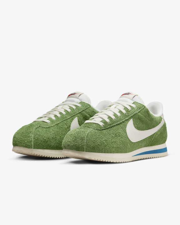 经典的Nike Cortez鞋子换上叶绿素新色,俏皮可爱的样子让人心动