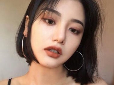 班长在上课的时候按下了开关:是个意外其实是一种无心之举