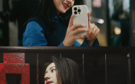 高圆圆纽约街头随拍? 大气知性美,美人依旧