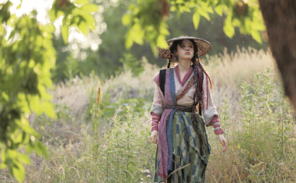 郑合惠子最新侠女风格图片写真