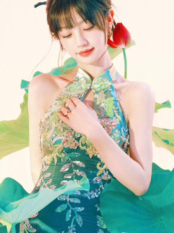 田曦薇穿旗袍装真的好美啊!