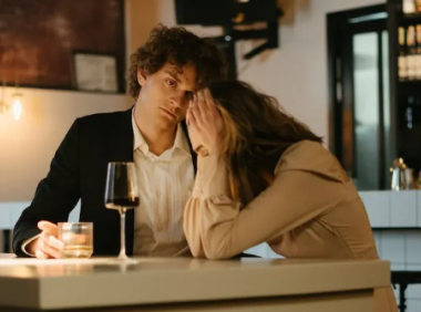 很亲密但感觉不到爱？关于假性亲密