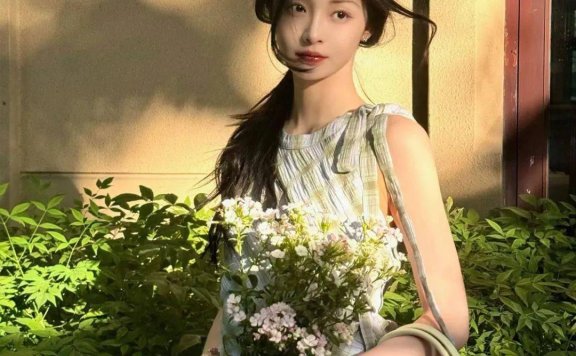 有一种美叫植物系穿搭:和自然融为一体美得浑然天成,第一眼看到就爱了