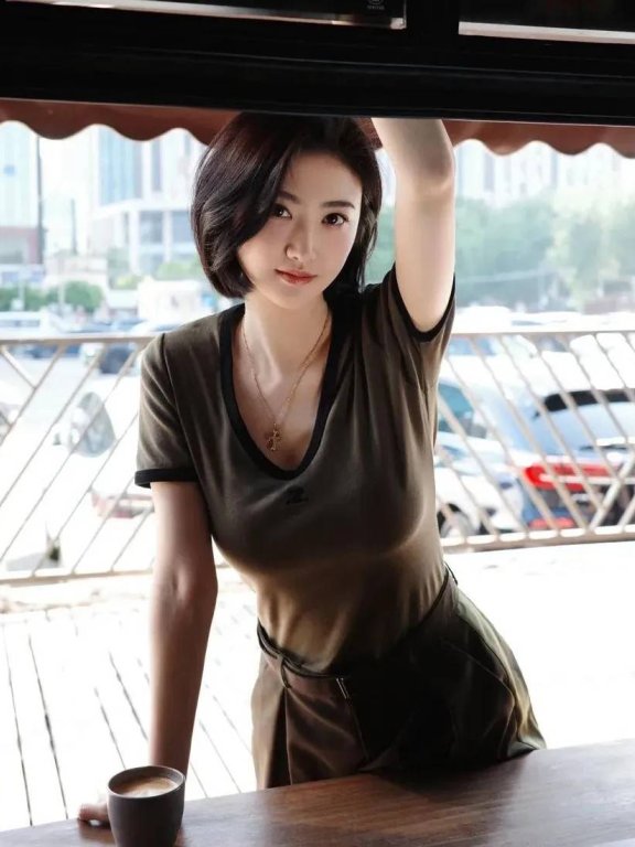 景甜短发白T也能穿出女人味,人间水蜜桃果然不是白叫