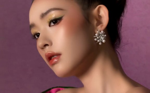 林允微博之夜造型好美,什么造型都可以完美驾驭,期待红毯!