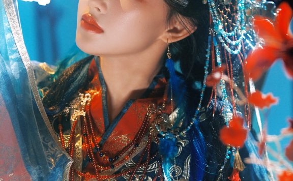 程潇蛇年最新造型:??如意 