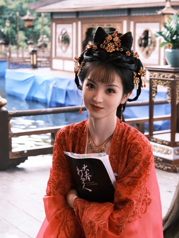 田曦薇发文告别临安,下部作品见!