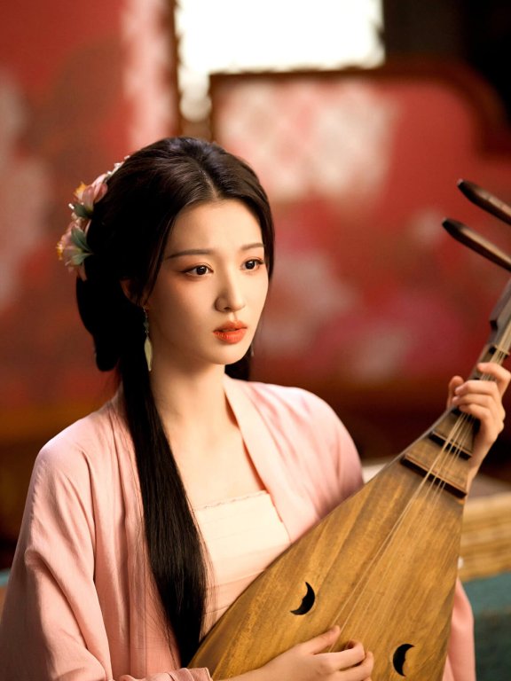 王楚然琵琶少女造型 古典气质美女