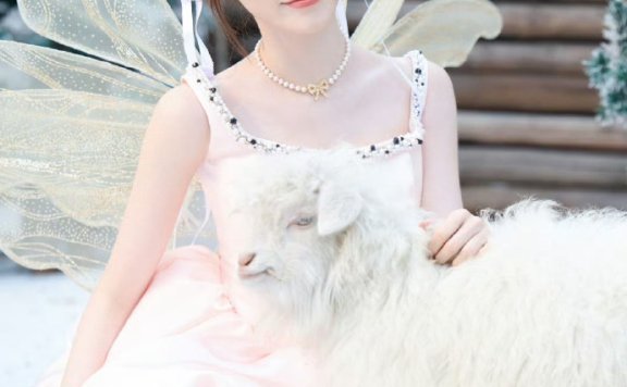 祝绪丹”小天使”造型爆火!3招教你用平价穿出明星级梦幻感