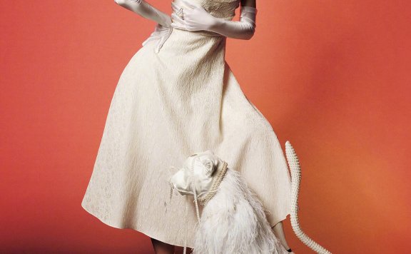 周也登红秀时尚杂志 造型百变