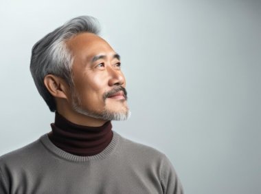 每次和大叔见面他都会迟到 他仗着我的喜欢屡屡作践我