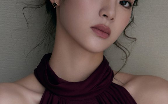 欧阳娜娜最新长裙穿搭 高级感满满