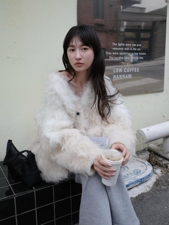 解锁春日率性与浪漫:松本惠奈私服穿搭全解析