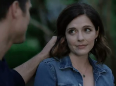 几个撩人的小动作,最让男人情难自控