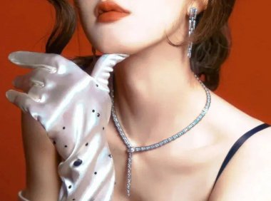 赵露思回应炮轰公司:没疯!于正:她是被自己人背刺了