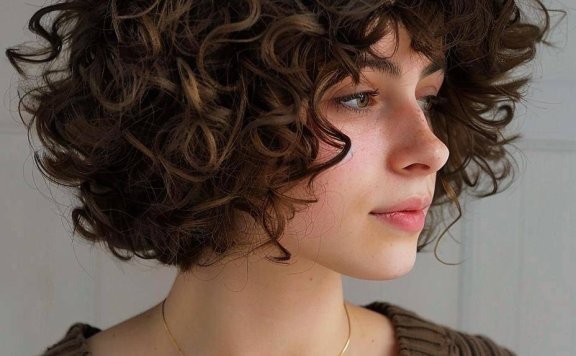 天呐!这些短卷发简直是“颜值放大镜”