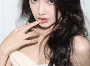 十大没走红00后美女潜力股!又纯又欲身材火辣性感撩人