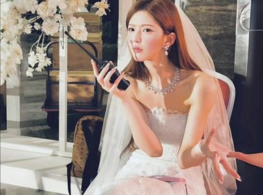 赵露思《许我耀眼》逆袭:从全网群嘲到演技封神的“许妍式”成长