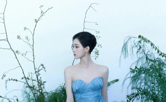 陈都灵 x Cult gaia时尚穿搭