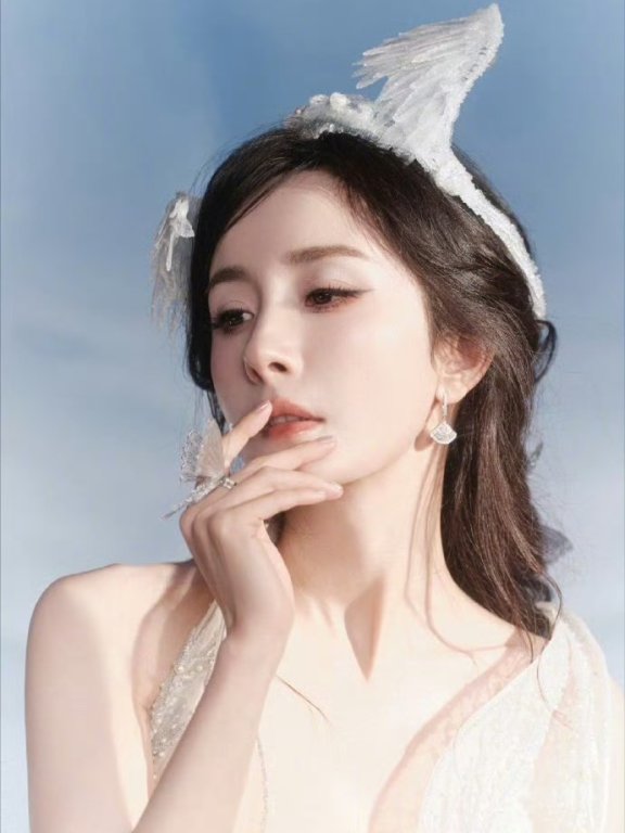 幂神降临，杨幂的这身装扮真是美死我了