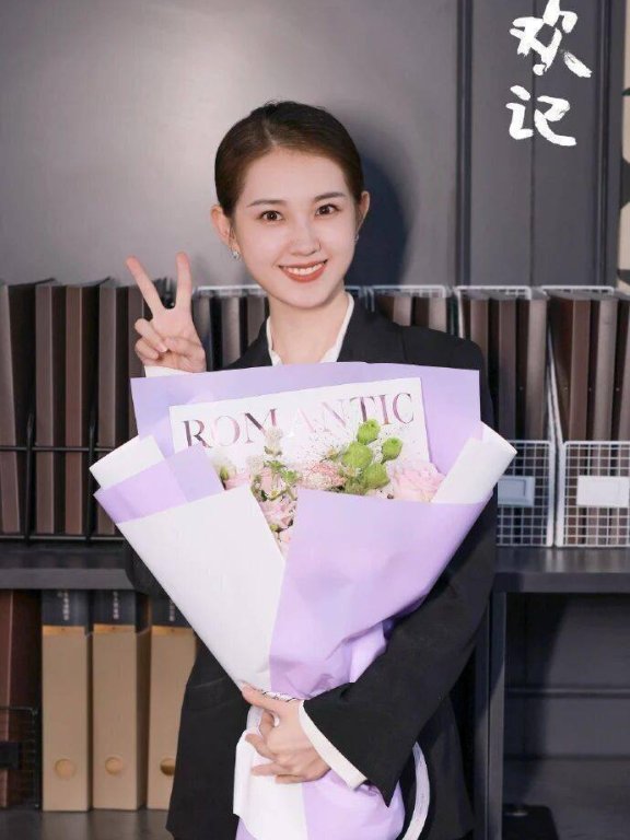 下一个流量花，会是她吗？