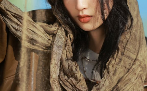 邓恩熙沙漠玫瑰造型鲨疯了,大气婉约太迷人