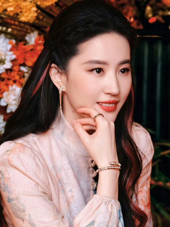 VOGUE+给面子GIVING FACE时尚造型