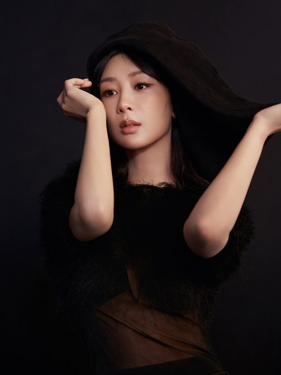 杨紫超话每一张纸，都承载了一段故事