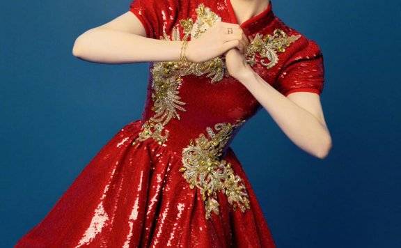 田曦薇 2026年春节联欢晚会造型