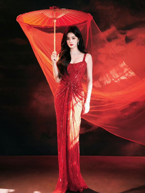 白鹿即将亮相春晚舞台的两组全新造型