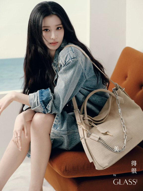 GLASS美得很王楚然时尚封面美图